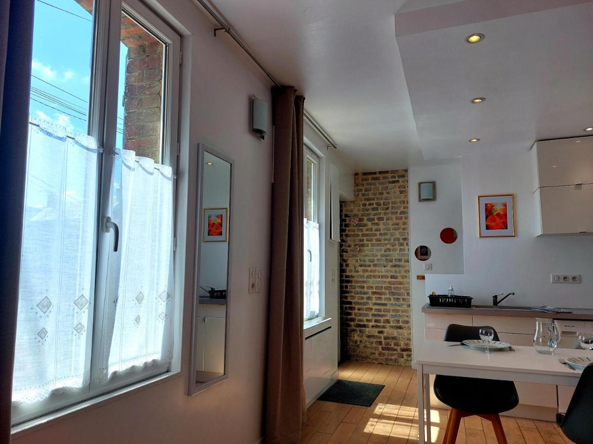 Les Belles Terrasses Dieppe ,3 Appartements , Le Vegetal De 1 A 8 Personnes , Le Tropical De 1 A 6 Personnes , Le Floral Avec Terrasse De 1 A 3 Personnes , Quartier Calme Au Stationnement Gratuit A Cote De L'Avenue Verte Exteriör bild